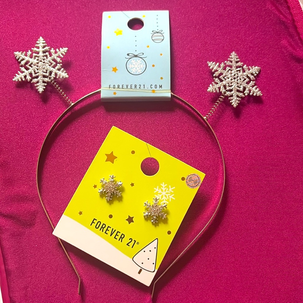 Snowflake earrings - Picture 3 of 3